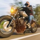 motorkerekparos-nadragok-2P